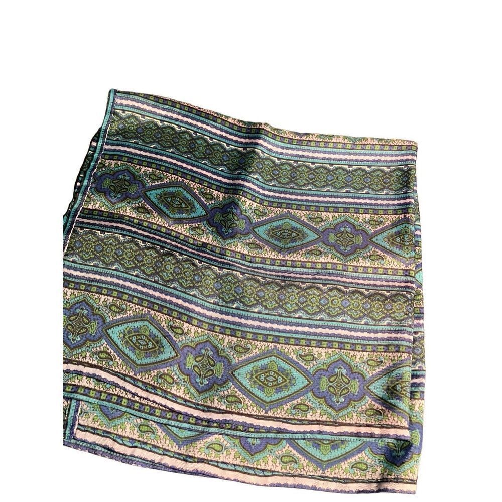 Silky Square Blue/Green Scarf